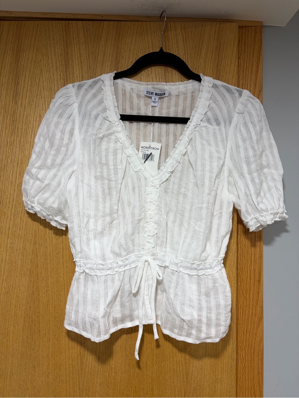 Steve Madden White Peasant-Style V-Neck Blouse - Size Small